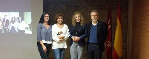 Elena Marqués, Ana Mª Tomás., Luisa Núñez y Francisco Giménez Gracia.